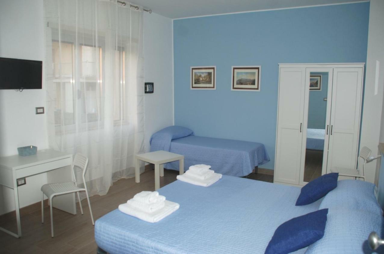 Binario 2 Hotel San Giorgio a Cremano Ngoại thất bức ảnh